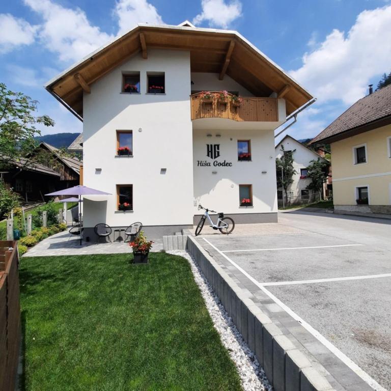 House Godec - Ratece Planica Apartment Кранска гора Екстериор снимка